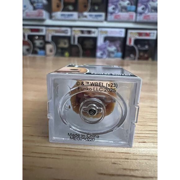 BITTY Phoebe Buffay Guitar Friends 1" Funko Pop #266 Lisa Kudrow Smelly Cat TV - Picture 6 of 6